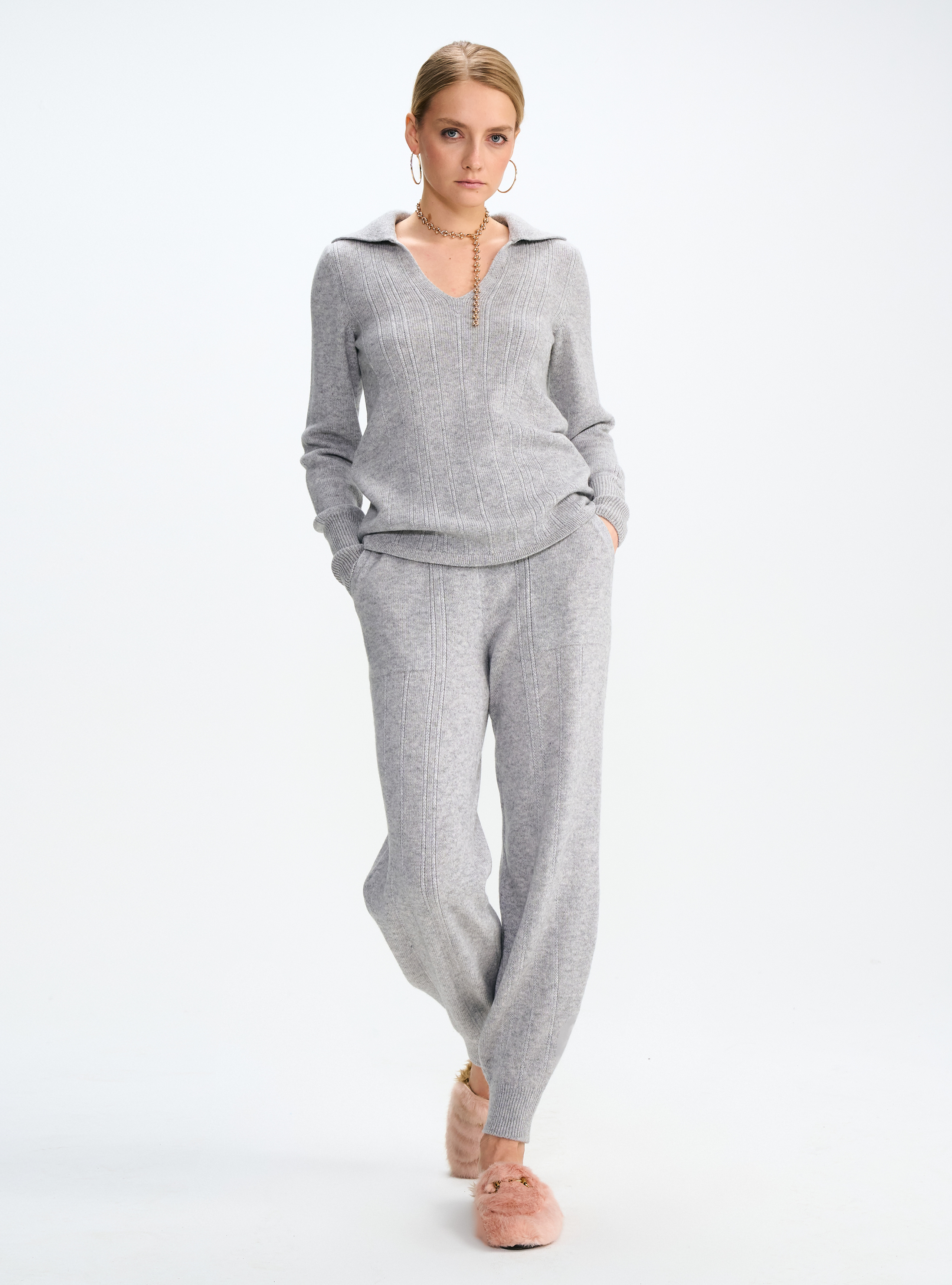 Джемпер из кашемира, фото 1 Джемпер из кашемира, фото 1