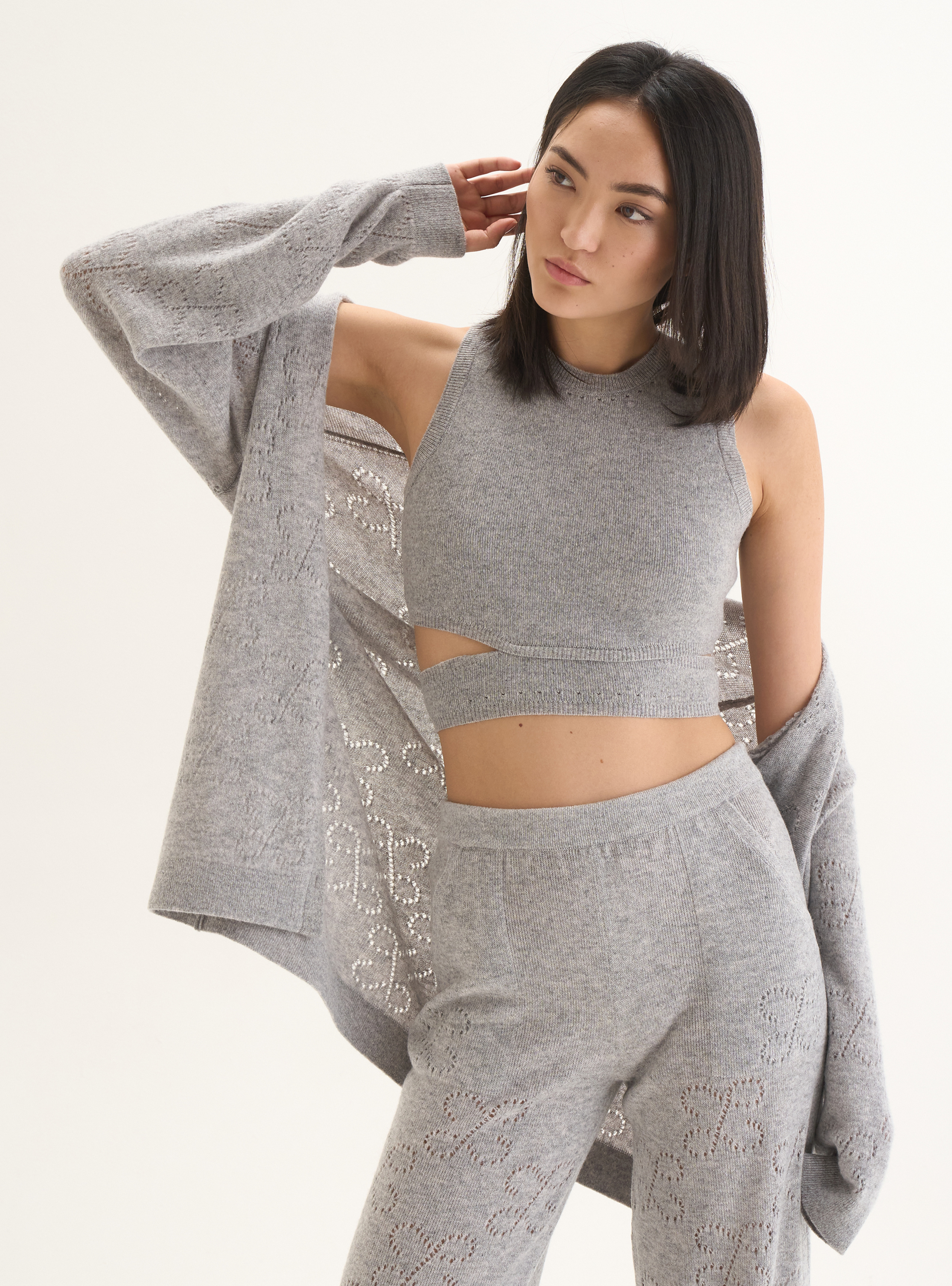 Топ из кашемира с вырезом, фото 1 Топ из кашемира с вырезом, фото 1