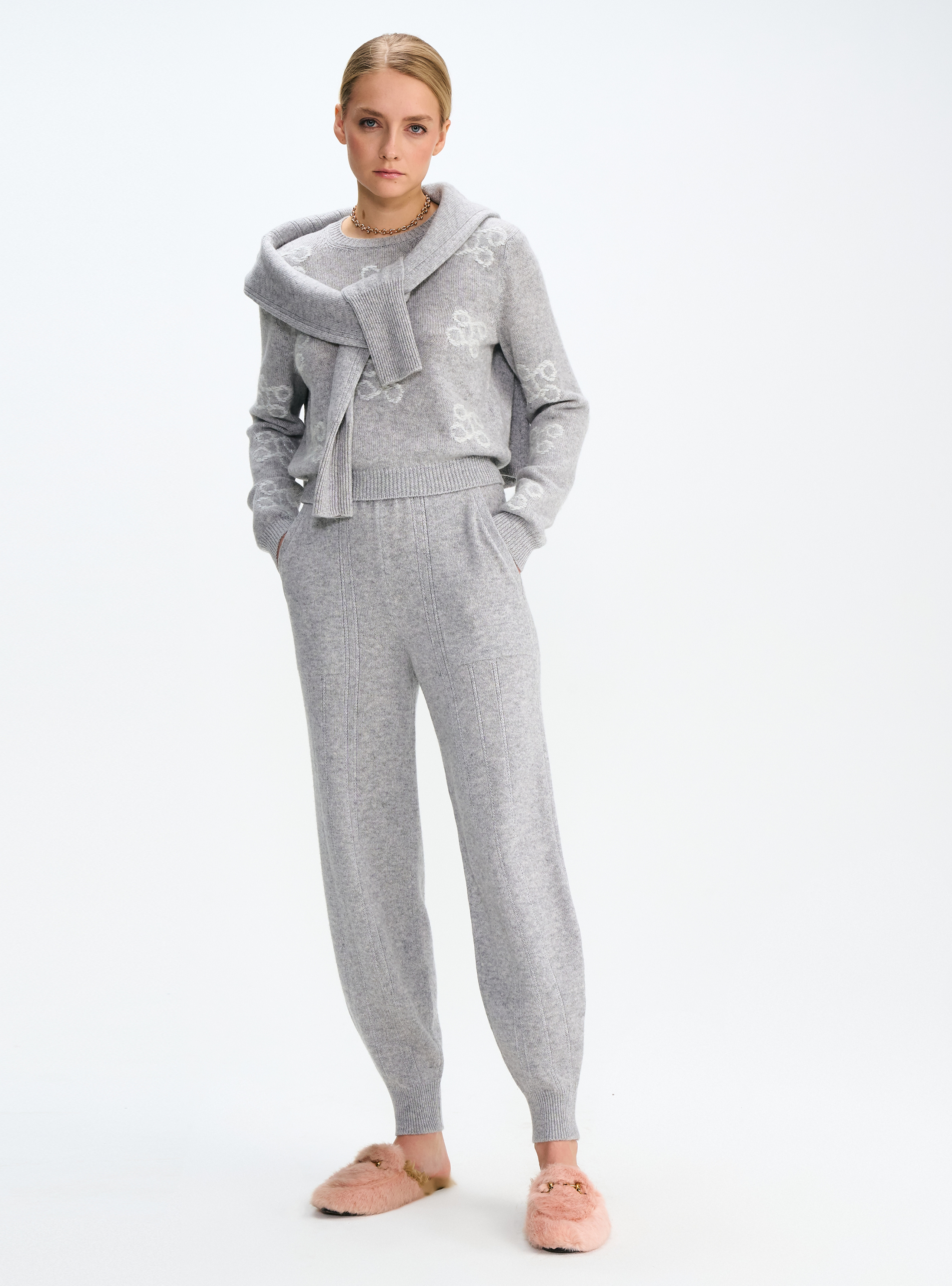 Джемпер из кашемира, фото 1 Джемпер из кашемира, фото 1