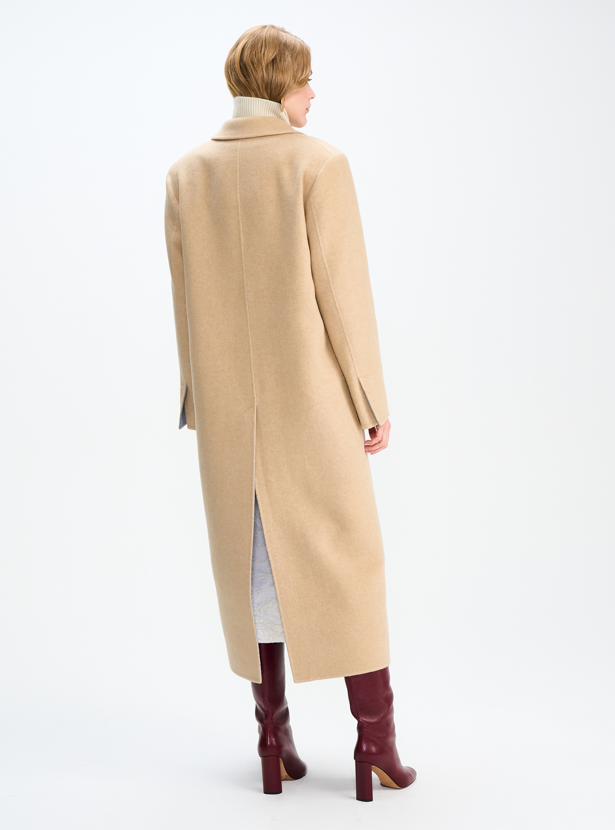 Длинное пальто из кашемира (double cashmere) премиального качества с отложным воротником, фото 2 Длинное пальто из кашемира (double cashmere) премиального качества с отложным воротником, фото 2