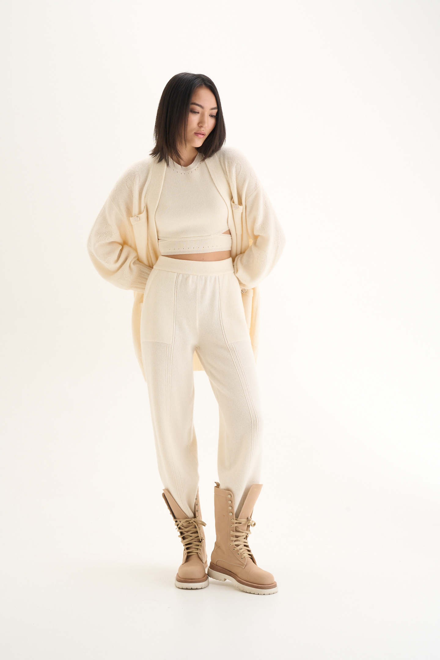 Брюки-джоггеры из кашемира, фото 1 Брюки-джоггеры из кашемира, фото 1