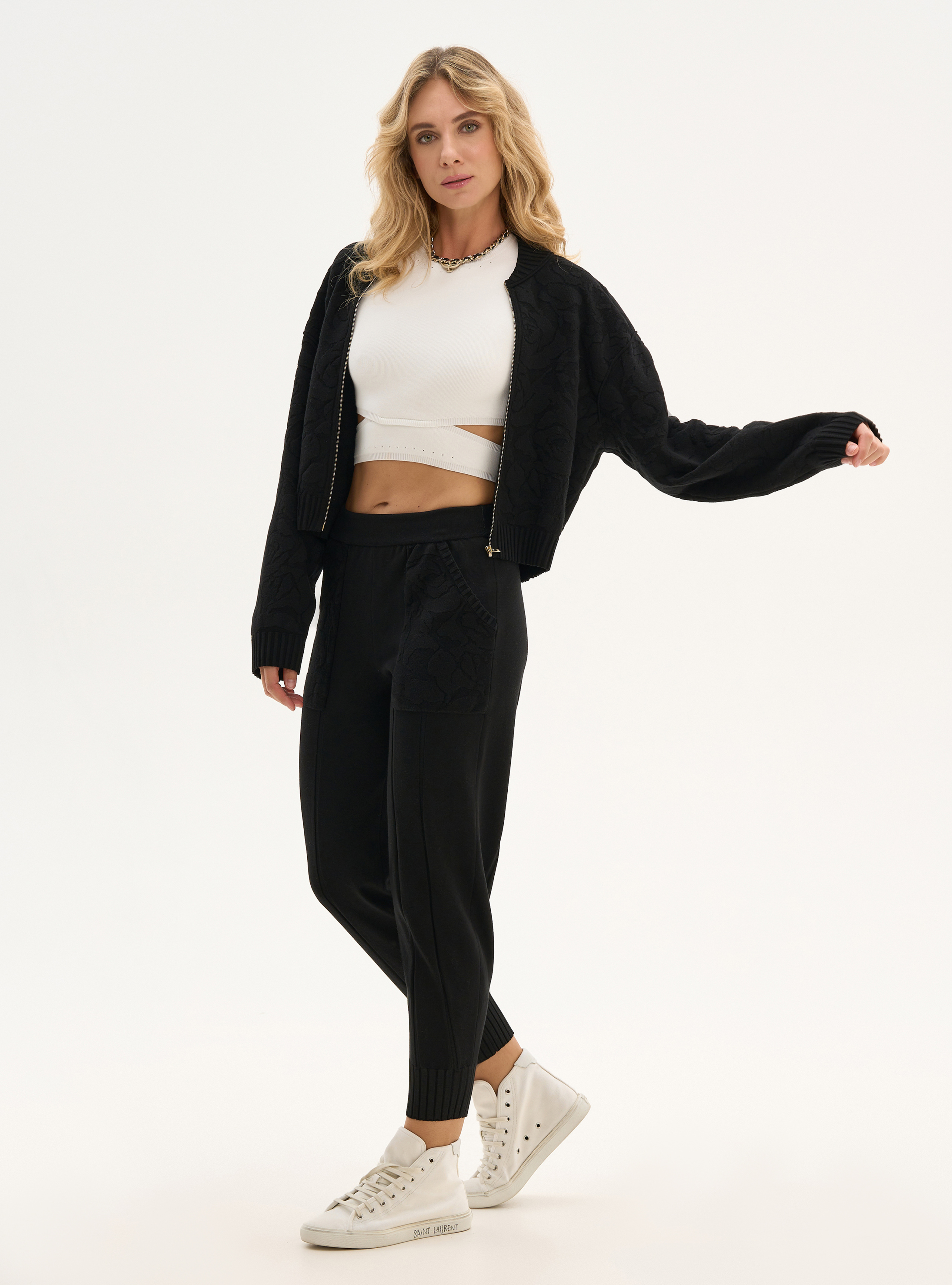 Брюки-джоггеры, фото 3 Брюки-джоггеры, фото 3