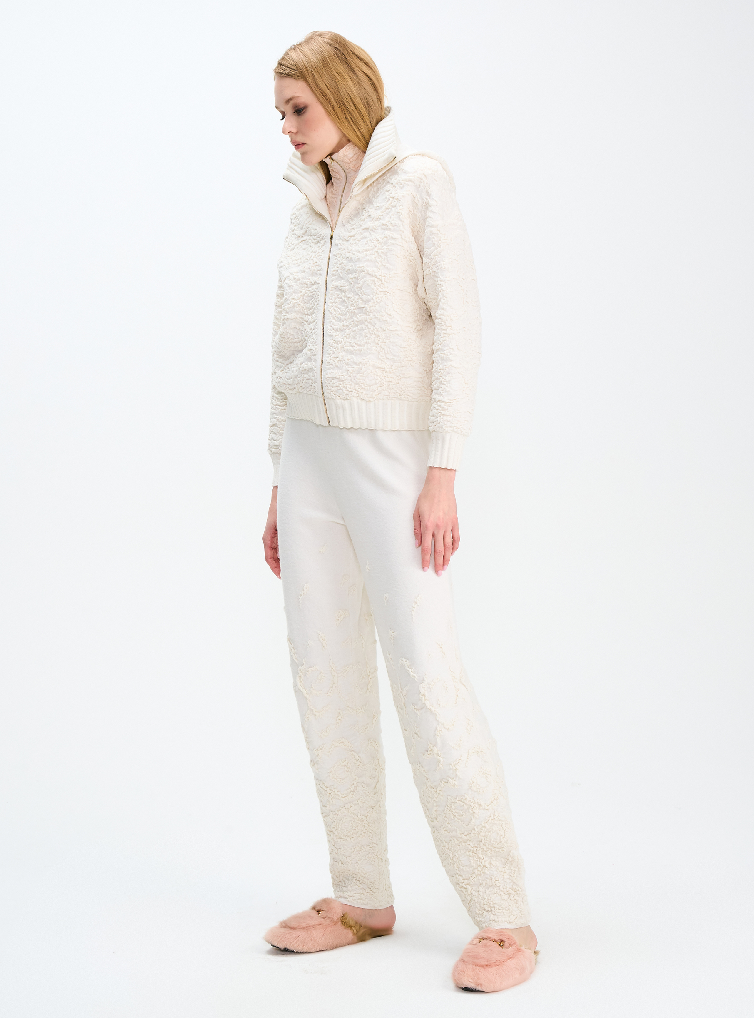 Брюки-джогеры, фото 2 Брюки-джогеры, фото 2